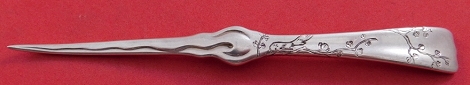 Nut Pick w/ blossoms  5